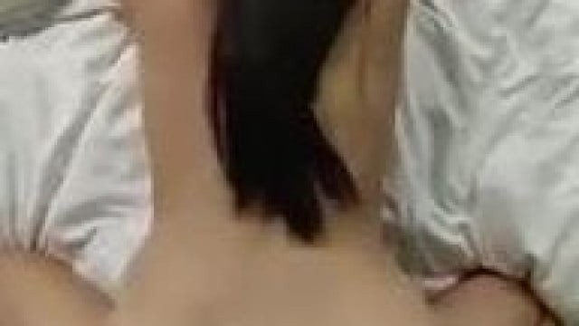 Chịch em hàng ngon da trắng .