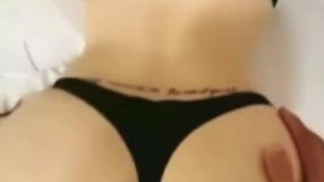 Doggy em nyc dâm đãng mặc lọt khe